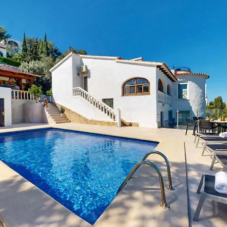 Villa En Con Piscina Privada Y Vistas Al Mar By Family Homes Dénia